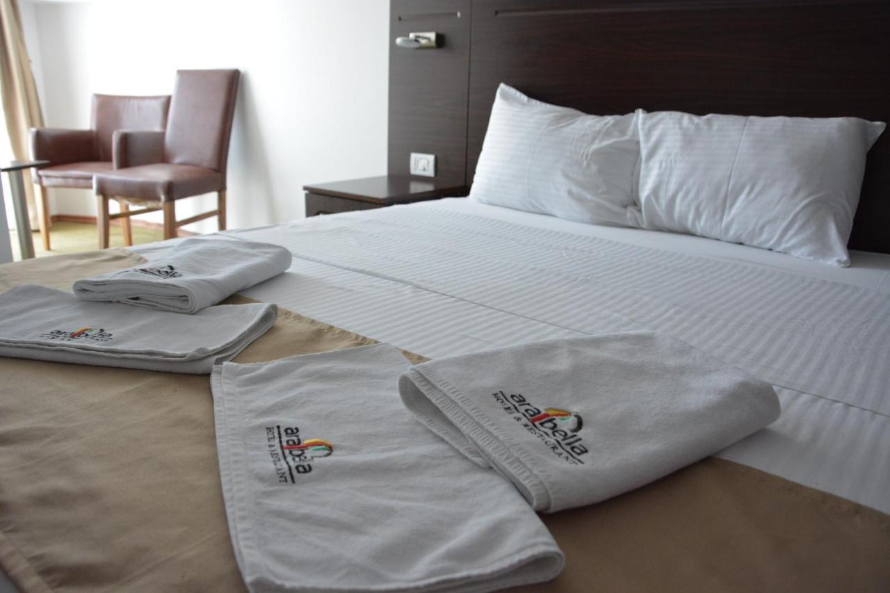 Arabella Hotel Kičevo Extérieur photo
